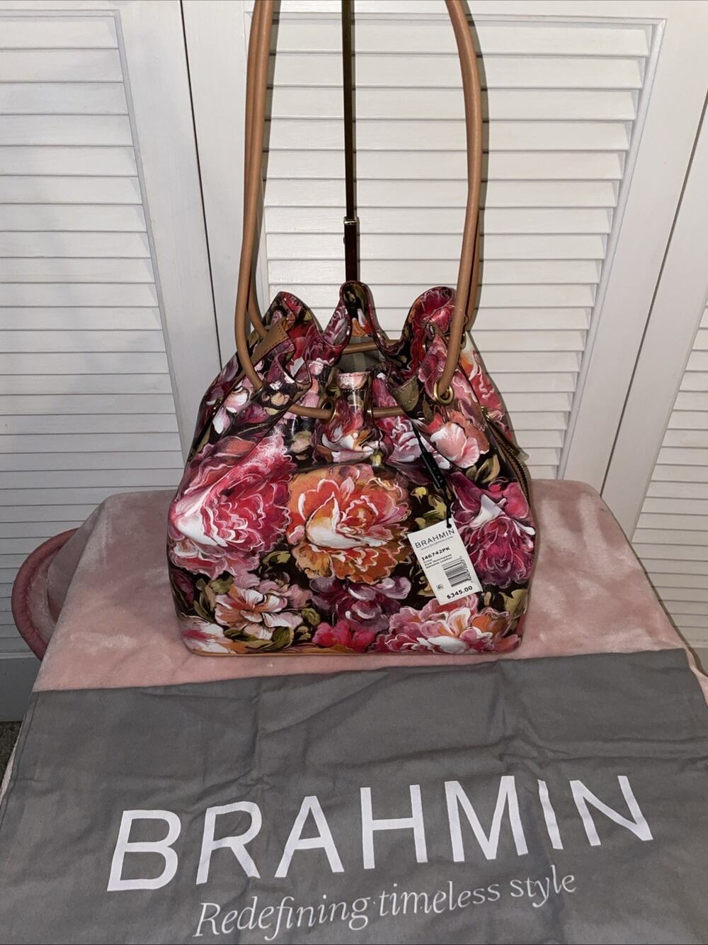 Brahmin 'Trina' Retired Pink Hemingway Bucket Shoulder Bag NWT and Dust bag.
